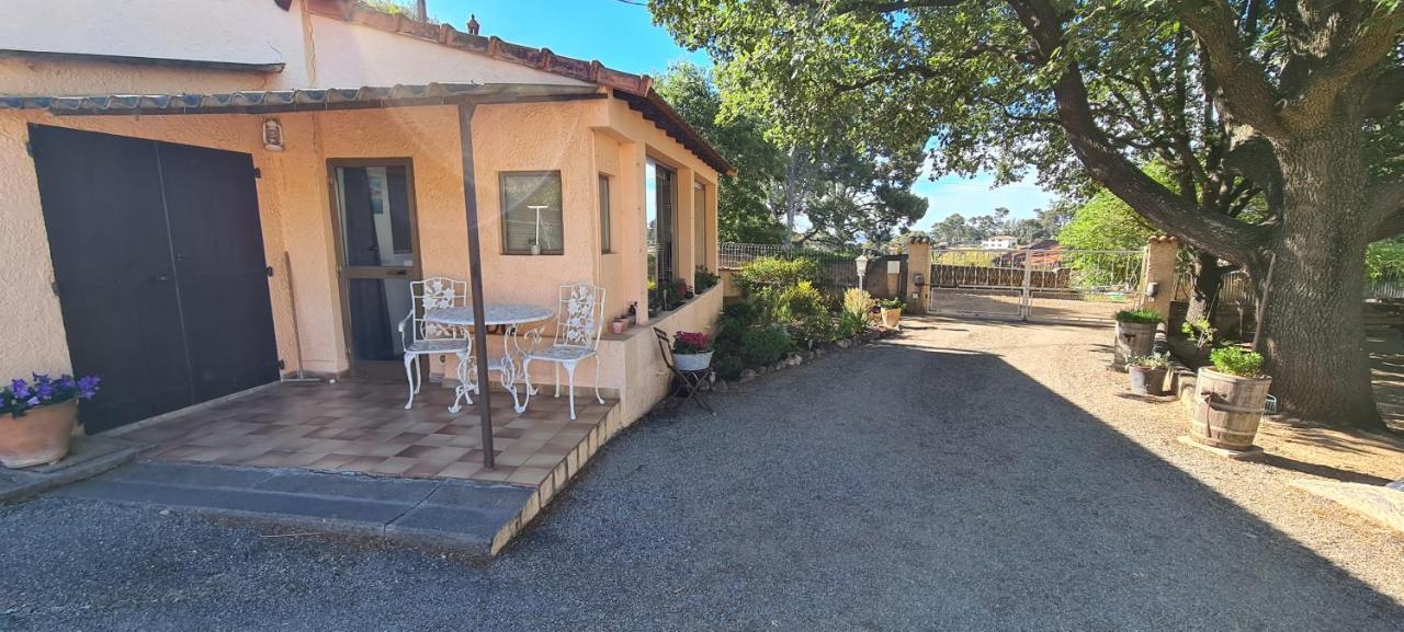 Charmante Maisonnette Sur Les Hauteurs D'Ollioules Bagian luar foto